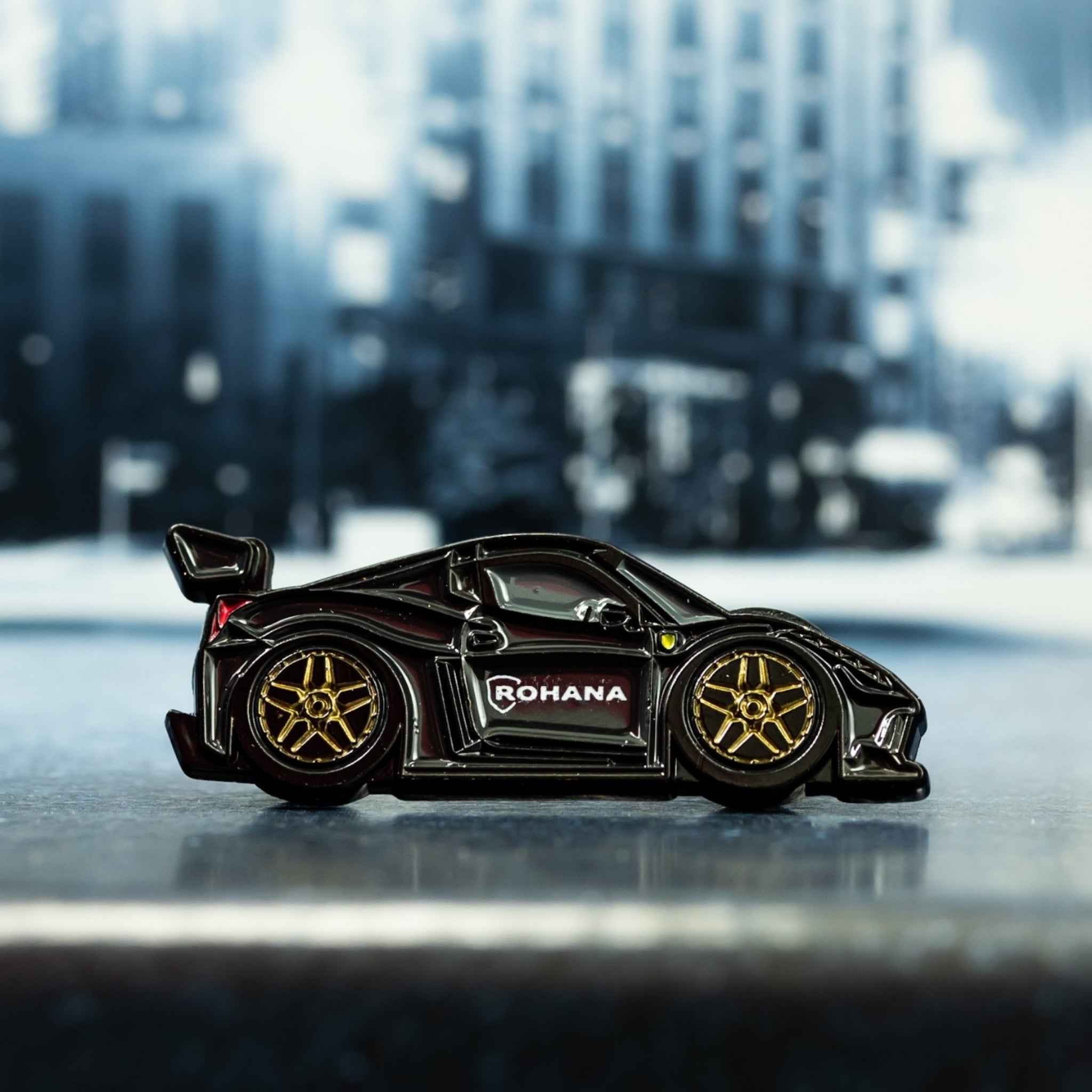 Limited Edition – Rohana RFG5 Ferrari Pin